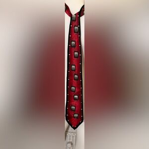 Forte 100% Pure Silk Handmade Gothic Tie 3.75” W x 60.5” L in Red/Black/Grey